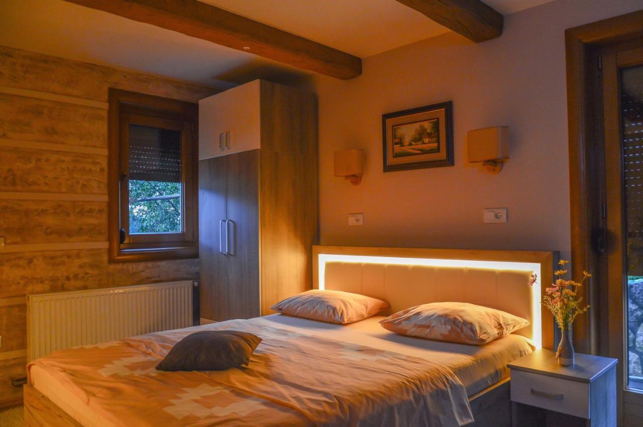 Apartments Josipovic ซลาตีบอร์ ภายนอก รูปภาพ