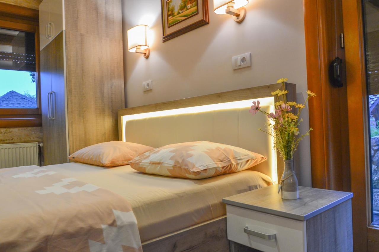 Apartments Josipovic ซลาตีบอร์ ภายนอก รูปภาพ