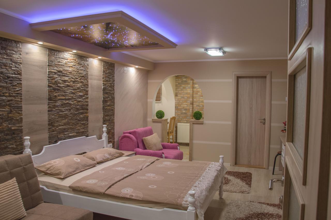 Apartments Josipovic ซลาตีบอร์ ภายนอก รูปภาพ