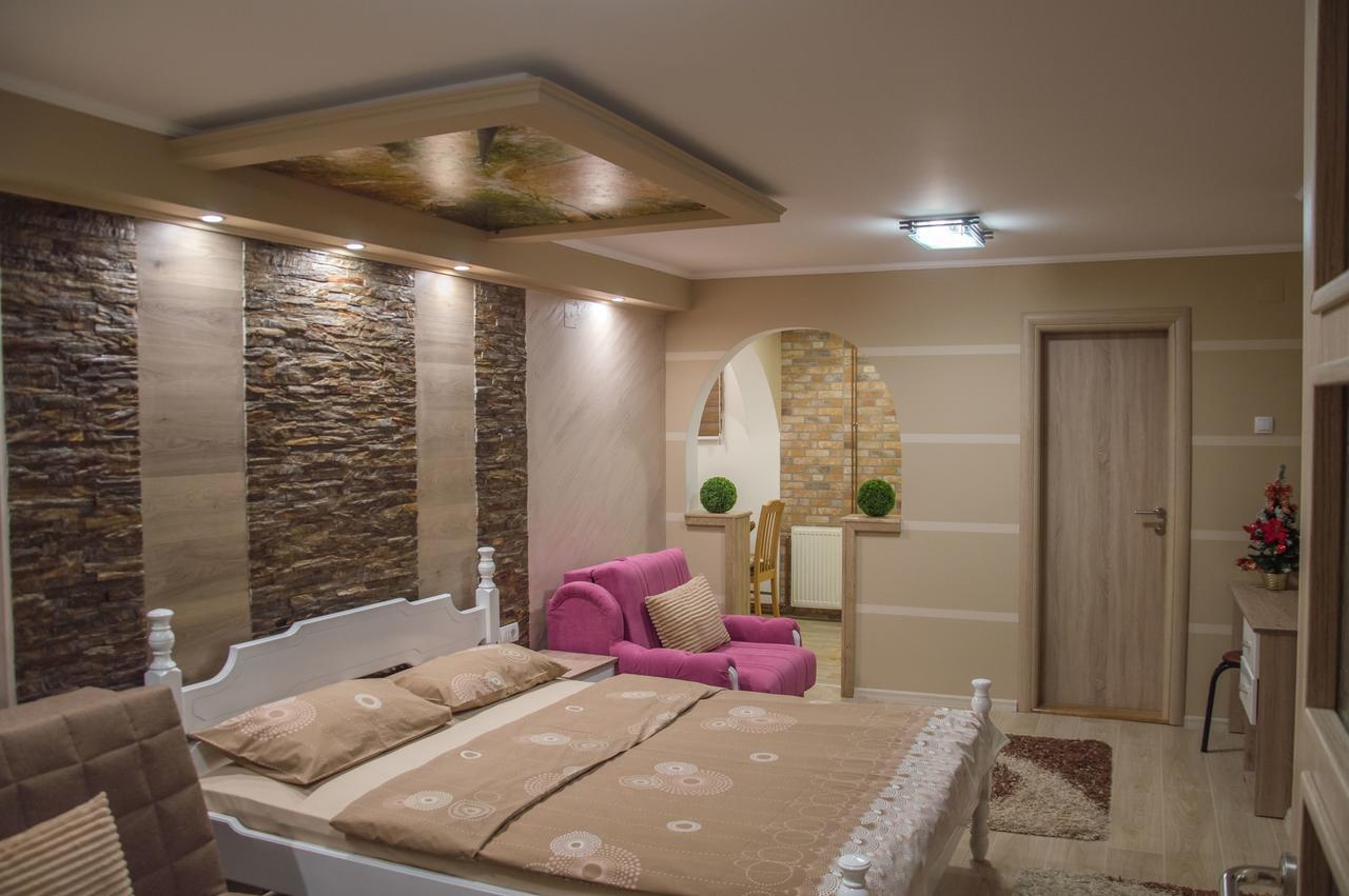 Apartments Josipovic ซลาตีบอร์ ภายนอก รูปภาพ