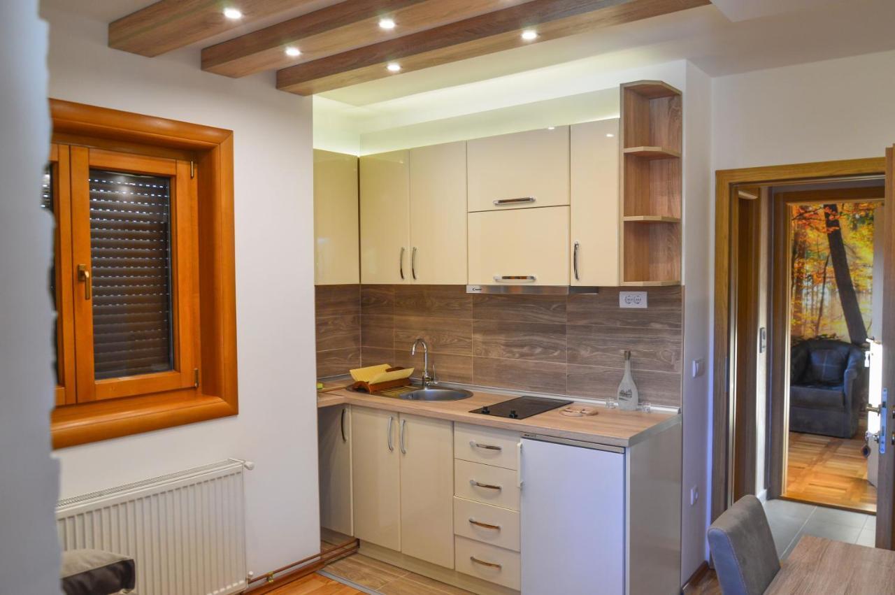 Apartments Josipovic ซลาตีบอร์ ภายนอก รูปภาพ