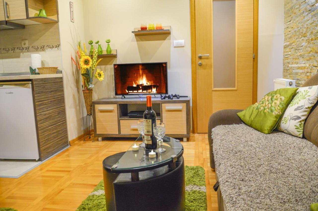 Apartments Josipovic ซลาตีบอร์ ภายนอก รูปภาพ